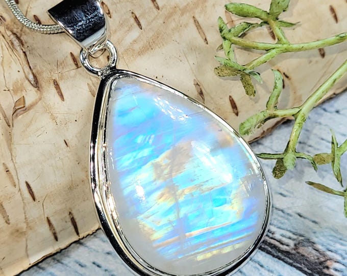 Moonstone Pendant, Moonstone Sterling Silver Pendant, Multi Flash Moonstone Pendant, Handmade Pendant, Statement Moonstone Pendant, JB28