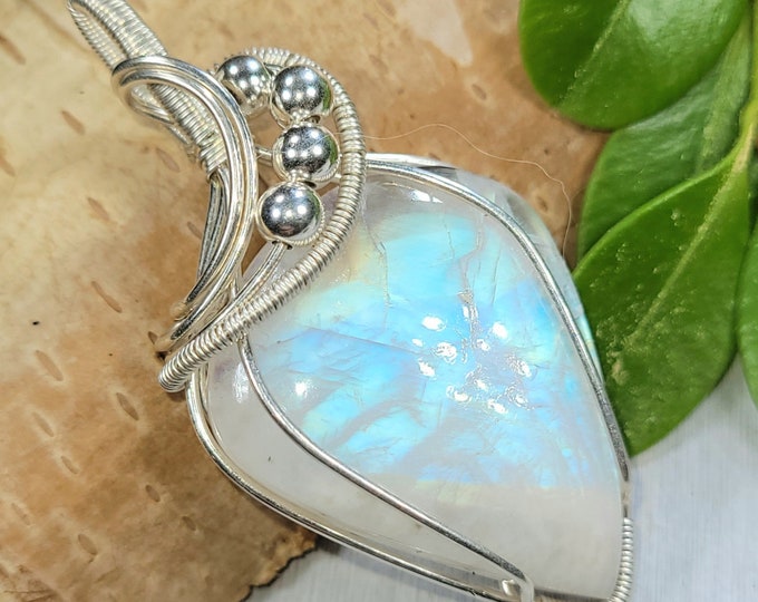 Moonstone Pendant, Hand Wire Wrapped Sterling Silver Moonstone Pendant,  Handmade Moonstone Sterling Silver Pendant, Gift for Her FD08