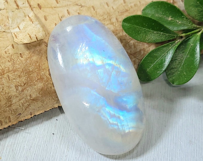Natural AAAA Grade Rainbow Moonstone Oval 65Ct Cabochon Wire Wrapping, Weaving, or Pendant 40mm x 22mm CG08