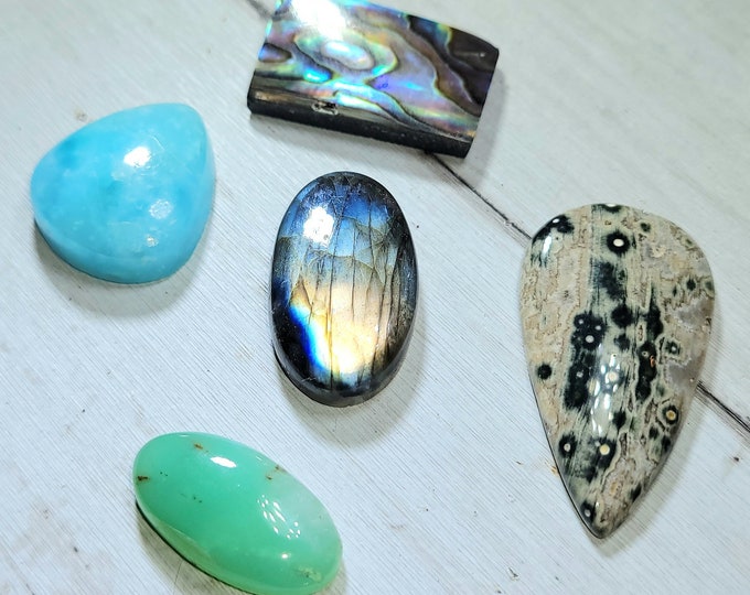 Lot of 5 mixed cabochon stones Chrysoprase, Hemimorphite, Ocean Jasper, Abalone & Labradorite Wire wrapping weaving ML16