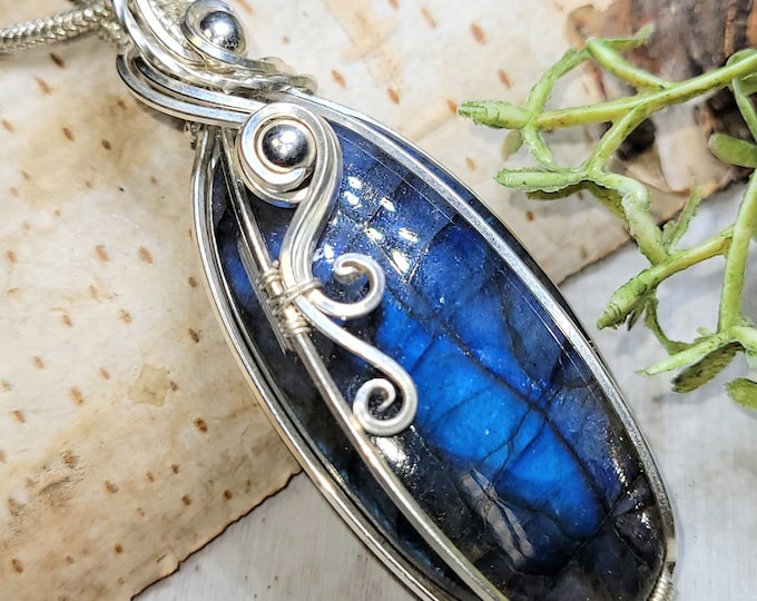 Blue Labradorite Wire Wrapped Pendant, Handmade Labradorite Pendant, Blue Labradorite Pendant, Gift for Her, HC40, Premium Labradorite