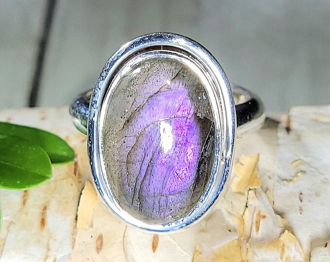Natural AAA Purple Labradorite .925 Sterling Silver Ring Size Adjustable 6-8 6 Grams Face Measures 7/8" x 9/16" EZ36