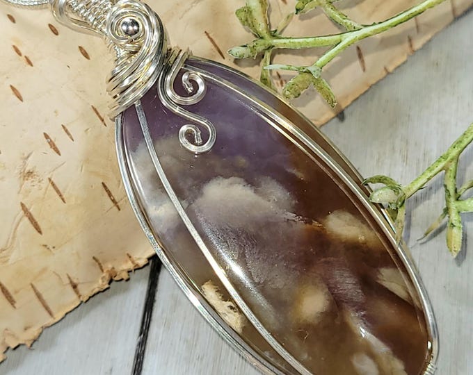 Sumatra Agate Pendant, Sumatra Agate Wire Wrapped Sterling Silver Pendant, Handmade Agate Pendant, Statement Agate Pendant, HX07