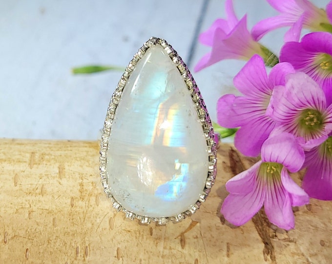 Moonstone Ring, Handmade Moonstone Sterling Silver Ring Size 9, Handmade Ring, Boho Ring, Statement Ring, Gift for Her, FG, "Crown Prong"