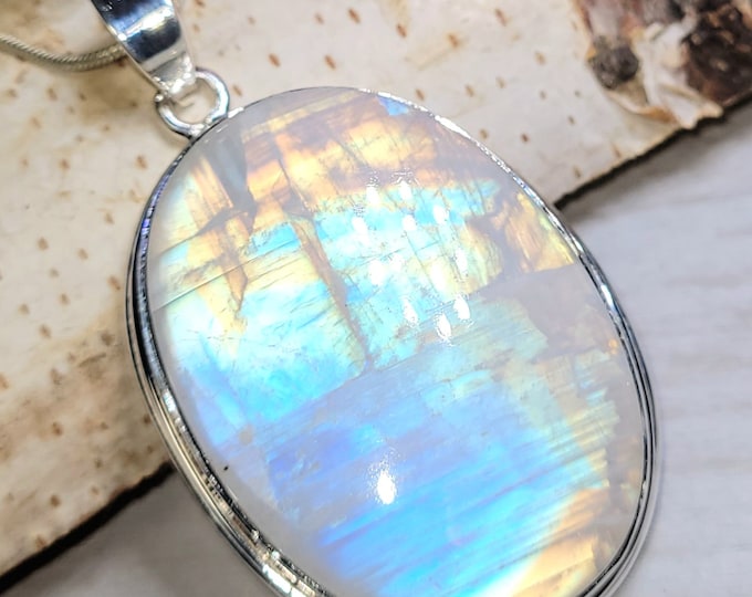 Moonstone Pendant, Rainbow Moonstone Sterling Silver Pendant, Premium Grade Moonstone Pendant, Gift for Her, Statement Pendant, GJ05