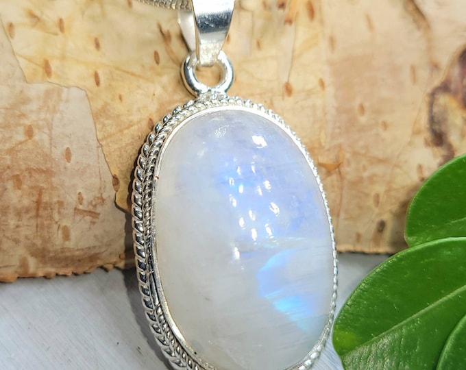 Natural High Grade Blue Flash Rainbow Moonstone Oval Handmade .925 Sterling Silver Pendant 1 3/4" x 7/8" 11 Grams DD47