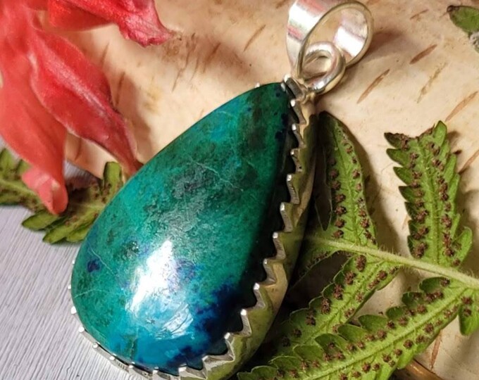 Natural Premium Grade Shattuckite .925 Sterling Silver Crown Prong Pendant Weighs 10 Grams measures 1 3/4" 7/8" CW07.