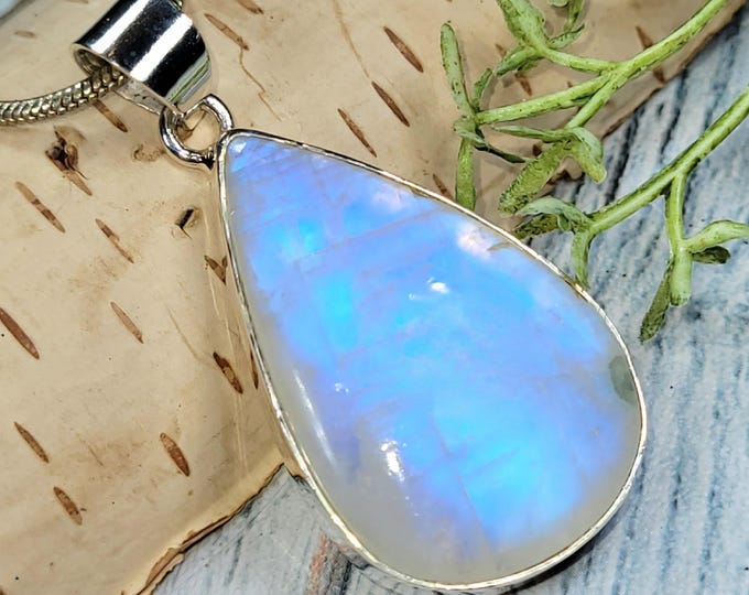 Moonstone Pendant, Moonstone Sterling Silver Pendant, Multi Flash Moonstone Pendant, Handmade Pendant, Statement Moonstone Pendant, JD04