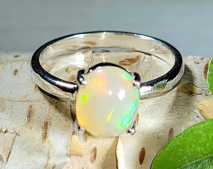 Natural Multi-Color Ethiopian Opal .925 Sterling Silver Ring Size 5.5 2.4 Grams 3/8" x 1/4" EY40