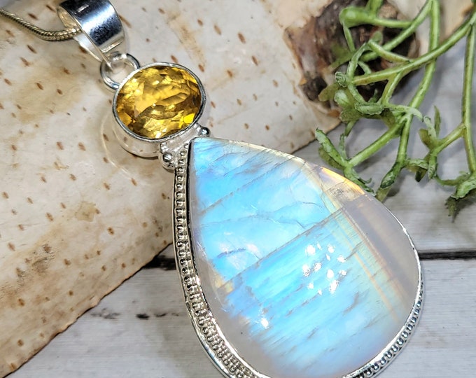 Moonstone Pendant, Citrine Pendant, Rainbow Moonstone Sterling Silver Pendant, AAAA Moonstone Pendant, Gift for Her, Statement Pendant, GJ37