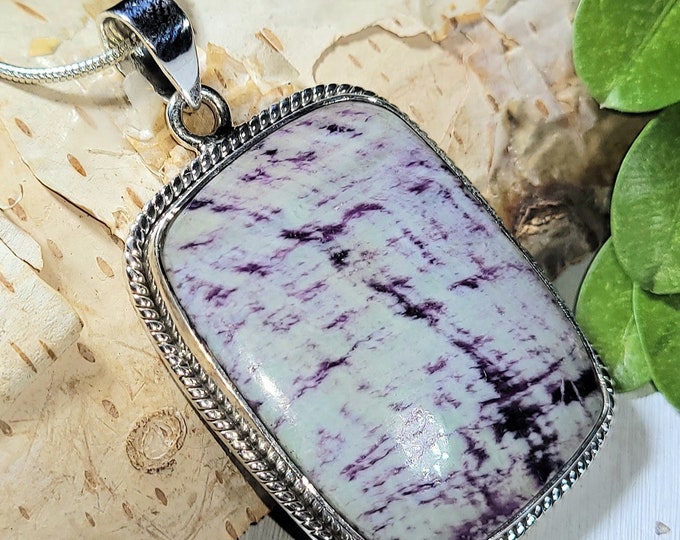 Natural Rare AAA Grade Quality Kammererite .925 Sterling Silver Pendant 2" x 1 1/8" 14 Grams EX24
