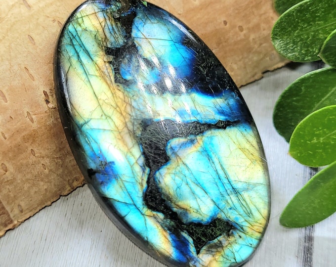Natural Premium Grade Multi Flash Labradorite 84ct Oval Cabochons 16.8 Grams 1 Stone Wire Wrapping, Weaving, Pendant or Ring FX10