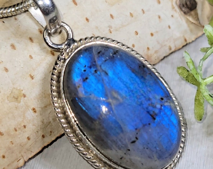 Labradorite Pendant, Blue Labradorite Sterling Silver Pendant, Handmade  Labradorite Pendant, Gift for Her, Statement Pendant HA38