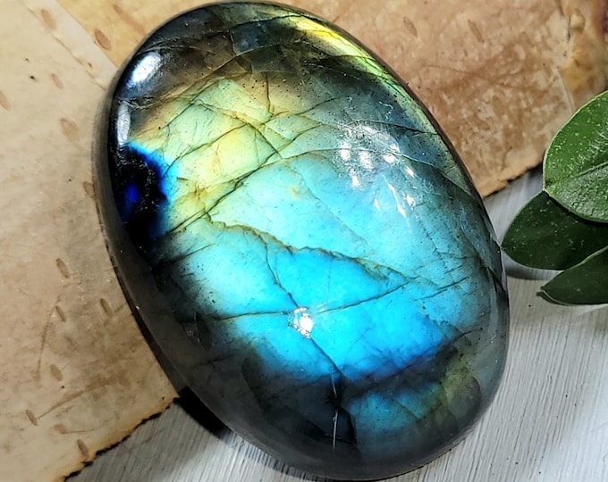 Natural Premium Multi-Flash Labradorite Oval Cabochon 45ct 30mm x 20mm Wire Wrapping, Weaving or Pendant, Collector, Gift for Anyone CK24