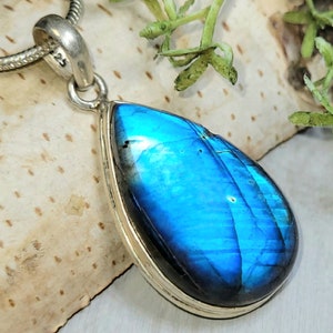 Labradorite Pendant, Blue Labradorite Sterling Silver Pendant, Handmade  Labradorite Pendant, Gift for Her, Statement Pendant HA35