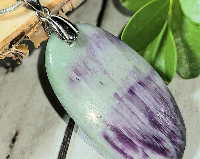 Kammererite Pendant, Kammererite Sterling Silver Pendant, Kammererite Handmade Sterling Silver Pendant, Statement Pendant, Gift for Her, FP