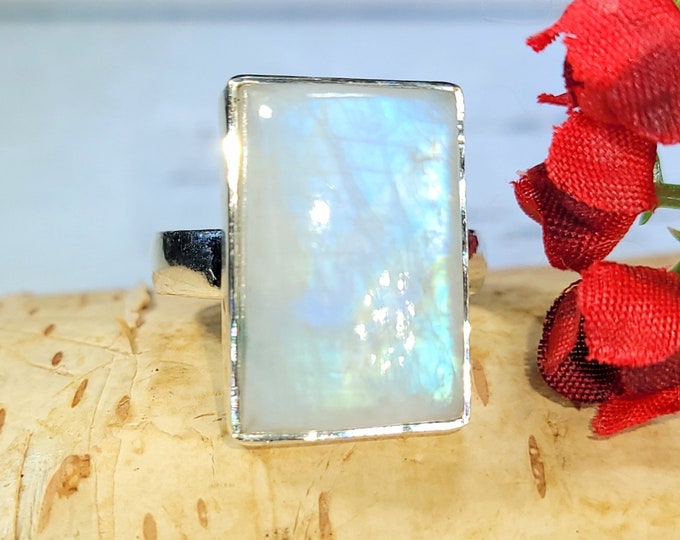 Rainbow Moonstone Ring, Moonstone Ring, Sterling Silver Moonstone Ring, Moonstone Ring Size 6.5, Statement Ring, Boho Ring, Natural Stone DJ