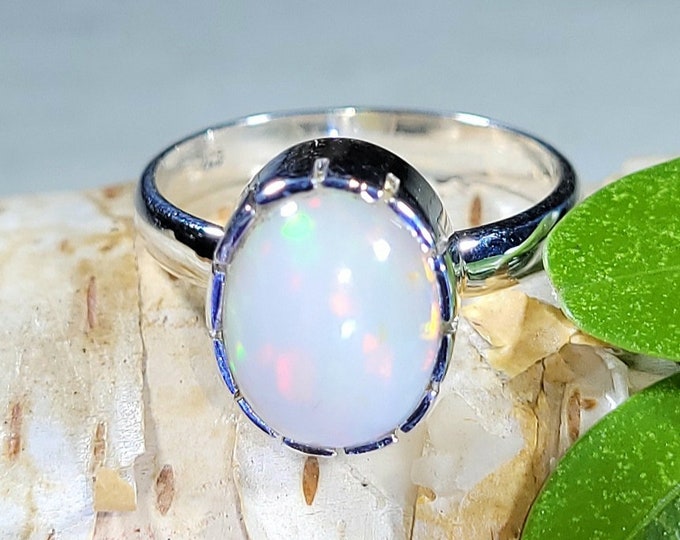 Natural Multi-Color Ethiopian Opal .925 Sterling Silver Ring Size 6 3 Grams 1/2" x 3/8" EY39