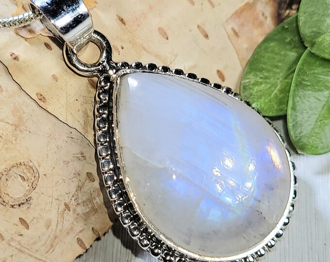 Natural Blue Flash Pear Shape Rainbow Moonstone .925 Sterling Silver Pendant 1 3/8" x 3/4" 6 Grams EX20