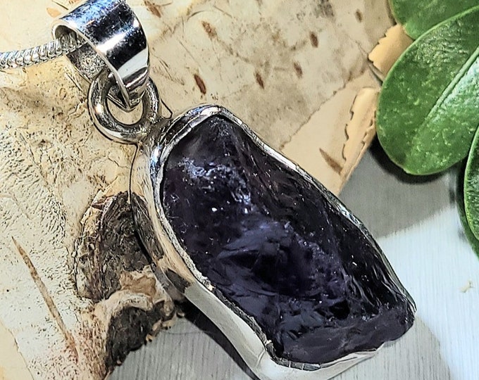 Large Raw Deep Purple Amethyst Rough Cut Handcrafted .925 Sterling Silver Pendant 5 grams 1 1/4" X 1/2" AN13