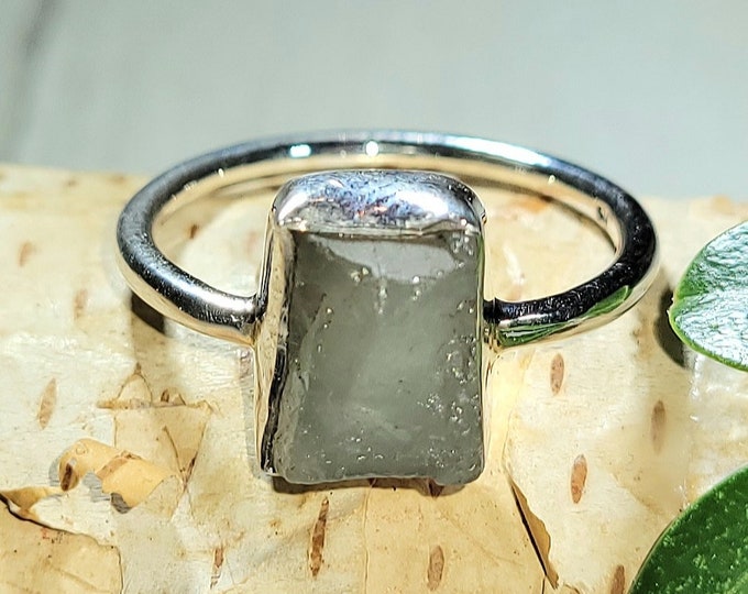 Natural Premium Rough Cut Aquamarine Handmade .925 Sterling Silver Ring Size 8 3 Grams 7/16" x 3/8" AM32