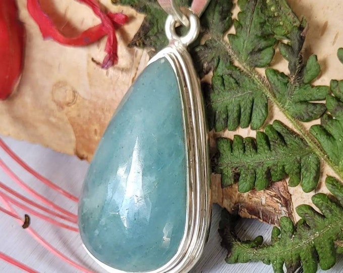 Natural Aquamarine Pear .925 Sterling Silver Pendant 12 grams 1 3/4" x 3/4" CW16
