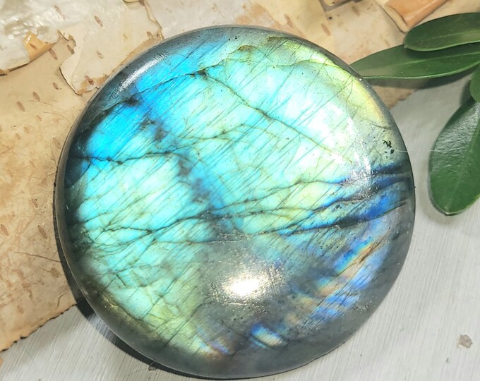 Natural High Grade Multi-Flash Labradorite Round Cabochon 105ct 21 Grams 39mm Wire Wrapping, Weaving or Pendant, Collector AT31