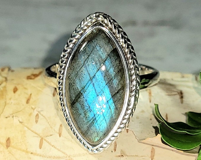 Natural High Grade Blue Flash Marquise Labradorite Handmade .925 Sterling Silver Ring Size 7 6 Grams 1" x 5/8" AQ36