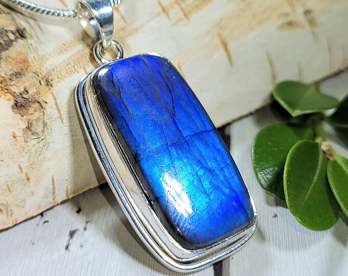 Natural High Grade Blue Flash Labradorite .925 Sterling Silver Pendant 1 3/4" x 13/16" 10 Grams EF08