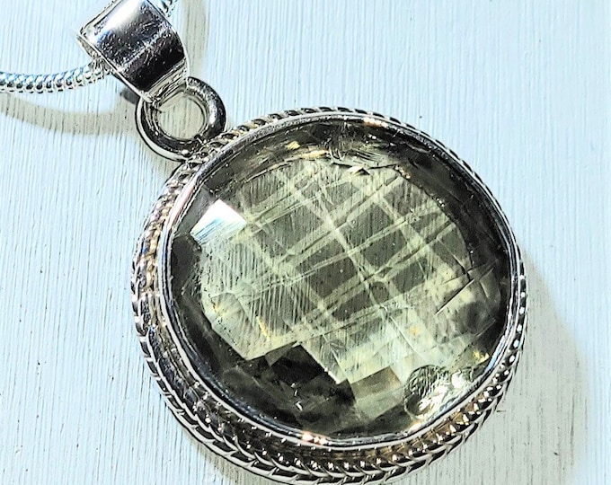 Natural High Grade Rose Cut Green Amethyst  .925 Sterling Silver Pendant 6 grams 1 1/4" x 7/8" AH31 Eye Clean