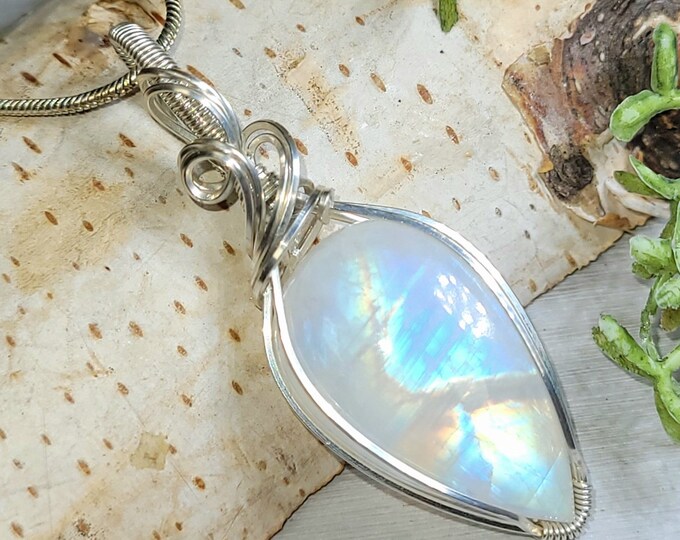 Moonstone Pendant, Hand Wire Wrapped Sterling Silver Moonstone Pendant,  Handmade Moonstone Sterling Silver Pendant, Gift for Her GJ32
