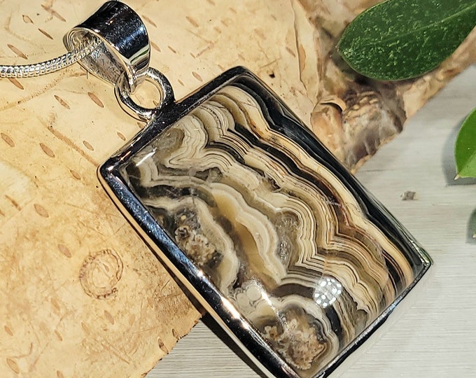 Natural High Grade Crazy Lace Agate Handmade .925 Sterling Silver Pendant 1 5/8" x 7/8" 10 Grams AQ42