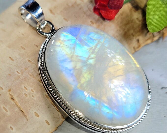 Rainbow Moonstone Pendant, Rainbow Moonstone Sterling Silver Pendant, Moonstone Pendant, Handmade Pendant, Boho Pendant, Gift for Her