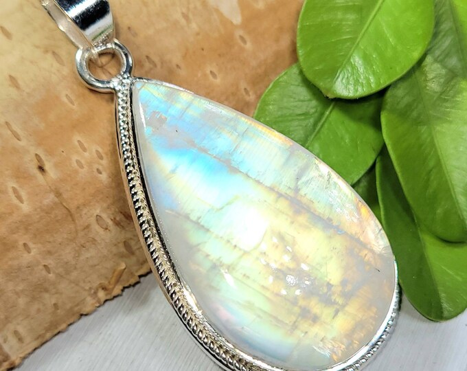 Moonstone Pendant, Rainbow Moonstone Sterling Silver Pendant, Premium Grade Moonstone Pendant, Gift for Her, Statement Pendant, FC13