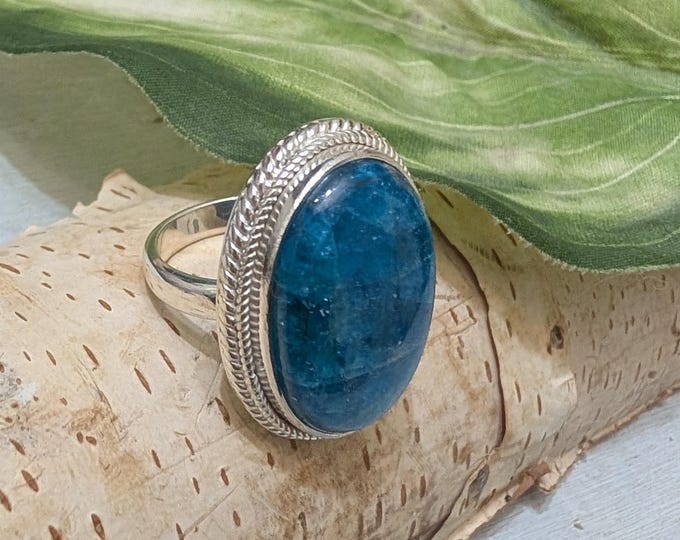Handmade Apatite Sterling Silver Ring - Size 7 Boho Statement
