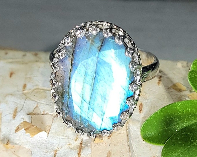 Natural High AAA Grade Faceted Blue Fire Labradorite .925 Sterling Silver Ring Size 5.5 5 Grams 3/4" x 9/16" EY43 "Crown Designer Ring"