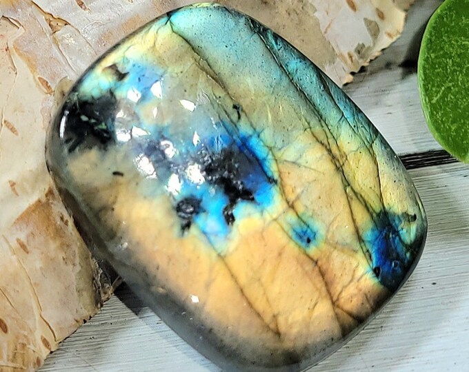 Natural Multi Flash Labradorite Cushion Cabochon 35ct 27mm x 22mm Wire Wrapping, Weaving or Pendant, Collector EW22