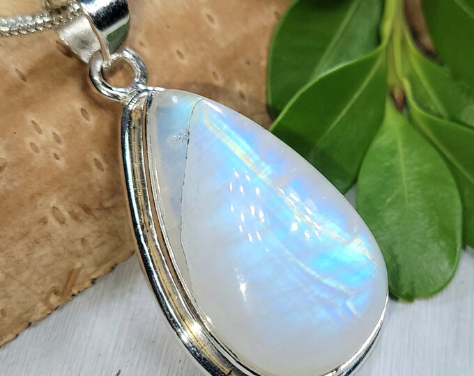 Moonstone Pendant, Rainbow Moonstone Sterling Silver Pendant, Premium Grade Moonstone Pendant, Gift for Her, Statement Pendant, FJ10