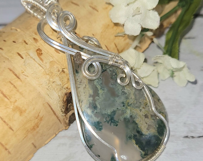 Natural Moss Agate Pendant,  Wire Wrapped .925 Silver Pendant, Sterling Silver Wire Wrapped pendants, Handmade Stone Jewelry DB22
