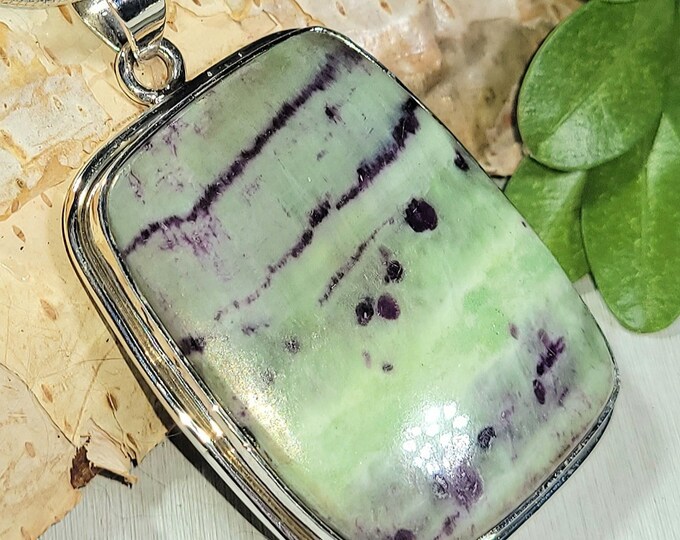 Natural Rare AAA Grade Quality Kammererite .925 Sterling Silver Pendant 2" x 1 1/4" 19 Grams EX02