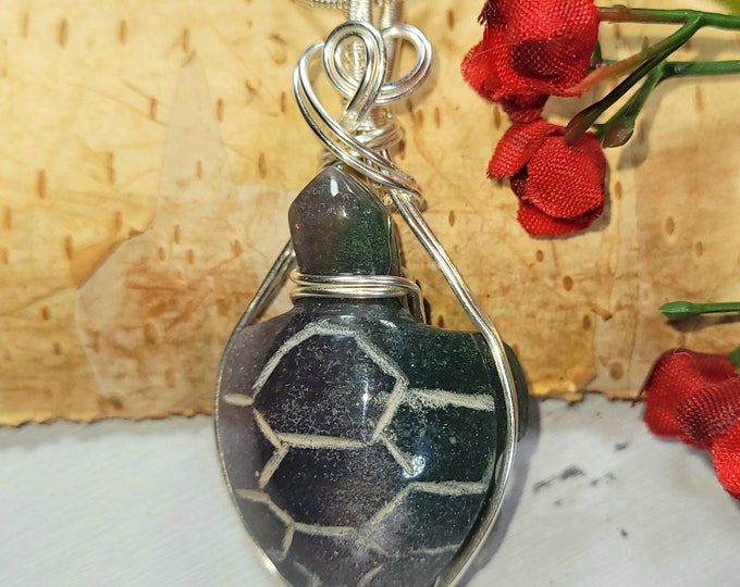 Natural Premium Turtle Agate Pendant,  Wire Wrapped .925 Silver Pendant, Sterling Silver Wire Wrapped pendants, Handmade Stone Jewelry DC02
