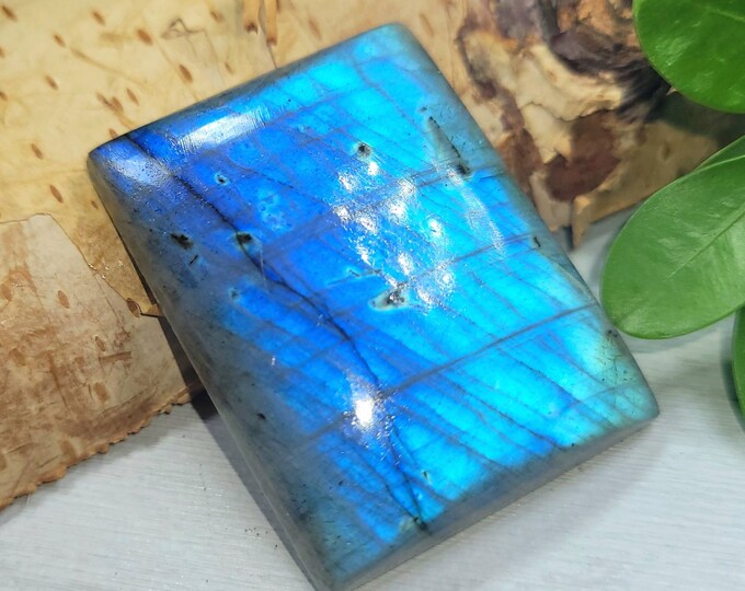 Blue Flash Labradorite Cabochon, Labradorite Rectangle Cabochon 85ct 17 Grams 36mm x 28mm Wire Wrapping, Weaving or Pendant DE03 Gift