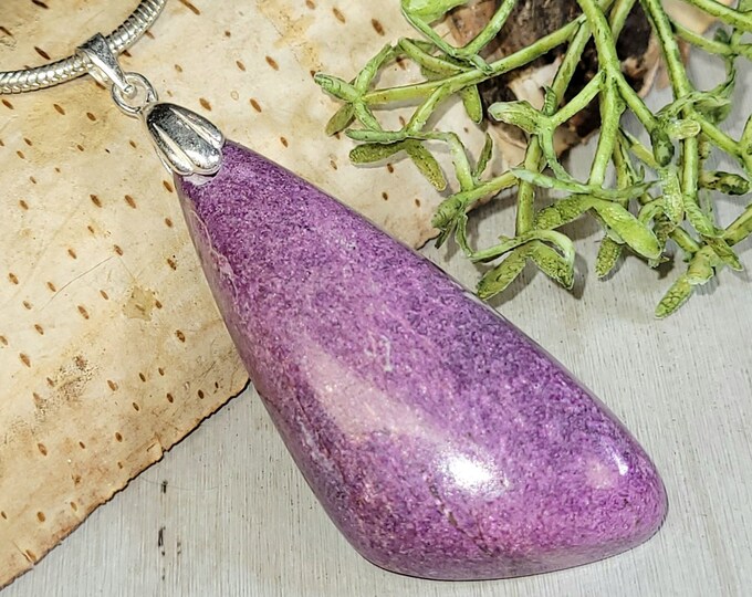 Stichtite Pendant, Freeform Stichtite Cabochon Sterling Silver Pendant, Handmade Stichtite Pendant, Gift for Her, Gift for Him, HE31