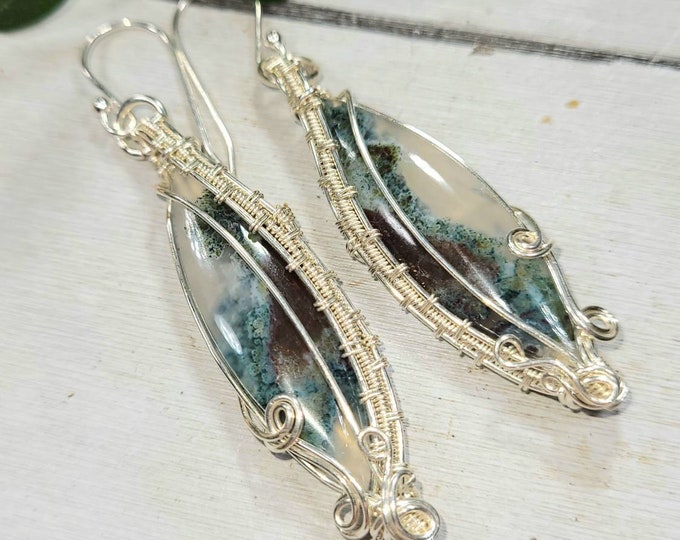 Moss Agate Earrings, Moss Agate Wire Wrapped Earrings, Sterling Silver Wire Wrapped Earrings, Green Moss Agate Wire Wrap Earrings DT02