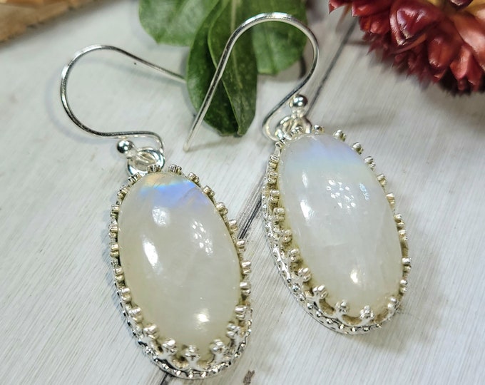 Natural Moonstone Earrings, Rainbow Moonstone Earrings, Sterling Silver Moonstone Earrings, Blue Moonstone earrings, Handmade Earrings, Gift