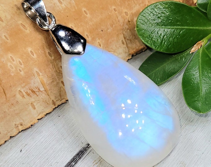 Moonstone Pendant, Rainbow Moonstone Oval Cabochon Sterling Silver Pendant, Full Blue Flash Moonstone, Gift for Her, Handmade Pendant, DR30