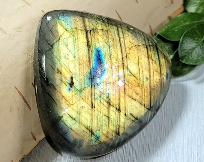 Natural Top Quality Multi-Flash Labradorite Pear Cabochon 60ct 12 Grams 31mm x 32mm Wire Wrapping, Weaving or Pendant, Collector CK26