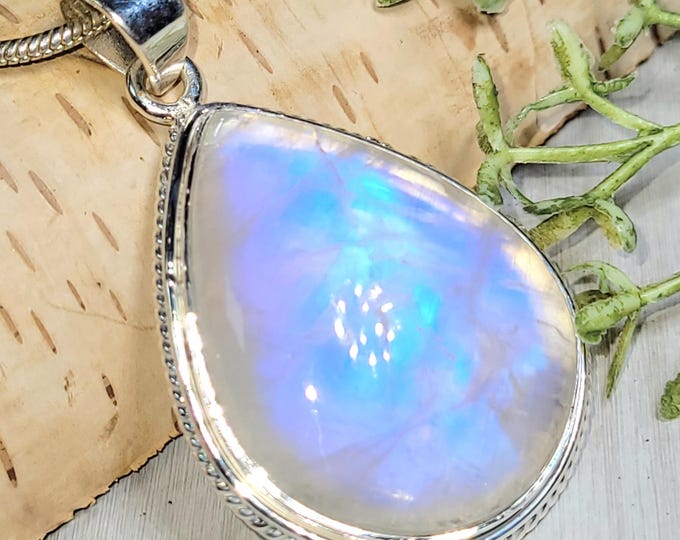 Moonstone Pendant, Blue Flash Moonstone Sterling Silver Pendant, Handmade Moonstone Pendant, Statement Moonstone Pendant, HR04
