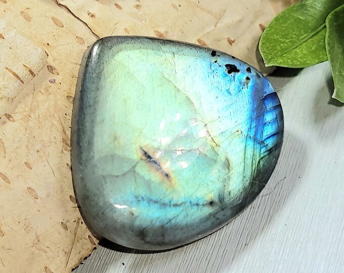 Natural Top Grade Multi-Flash Labradorite Pear Cabochon 30ct 6 Grams 25mm x 27mm Wire Wrapping, Weaving or Pendant, Collector AC27