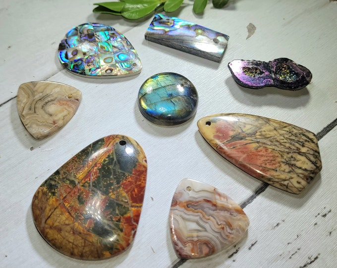 Natural Labradorite, Picasso Jasper, Crazy Lace Agate, Abalone, 350ct Mixed Lot 8 Center Drilled Stones Wire Wrap, Weaving Pendant CK10